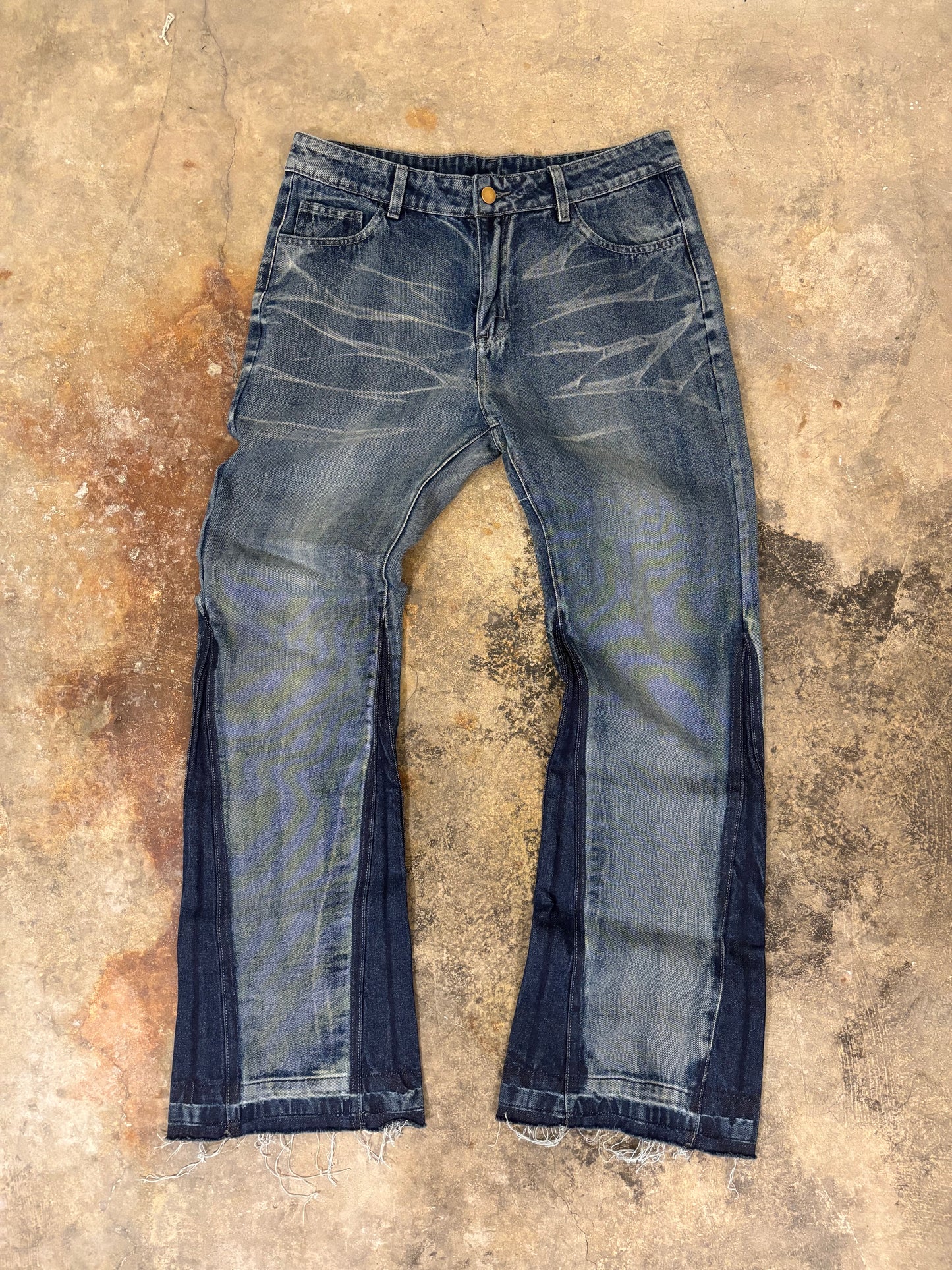 RDW-FLARED JEANS