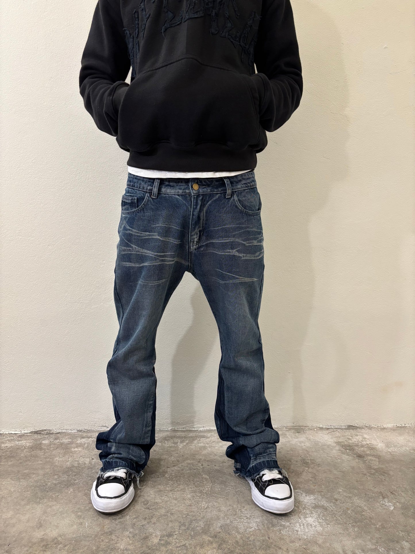 RDW-FLARED JEANS