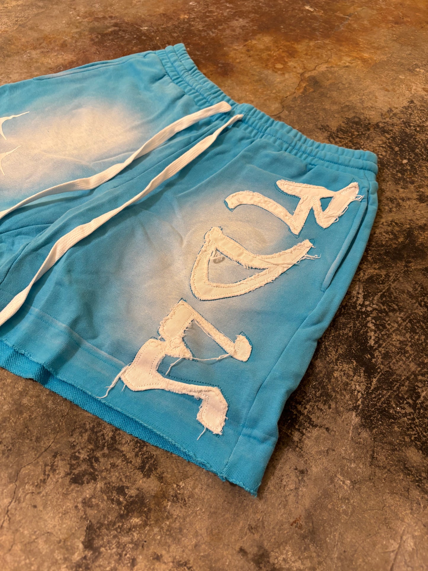 “Money Machine” summer shorts - azzurro