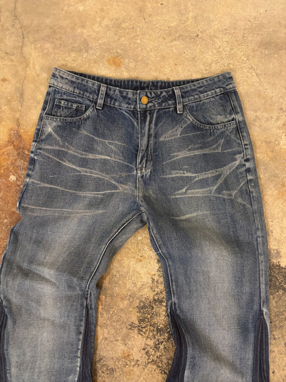 RDW-FLARED JEANS