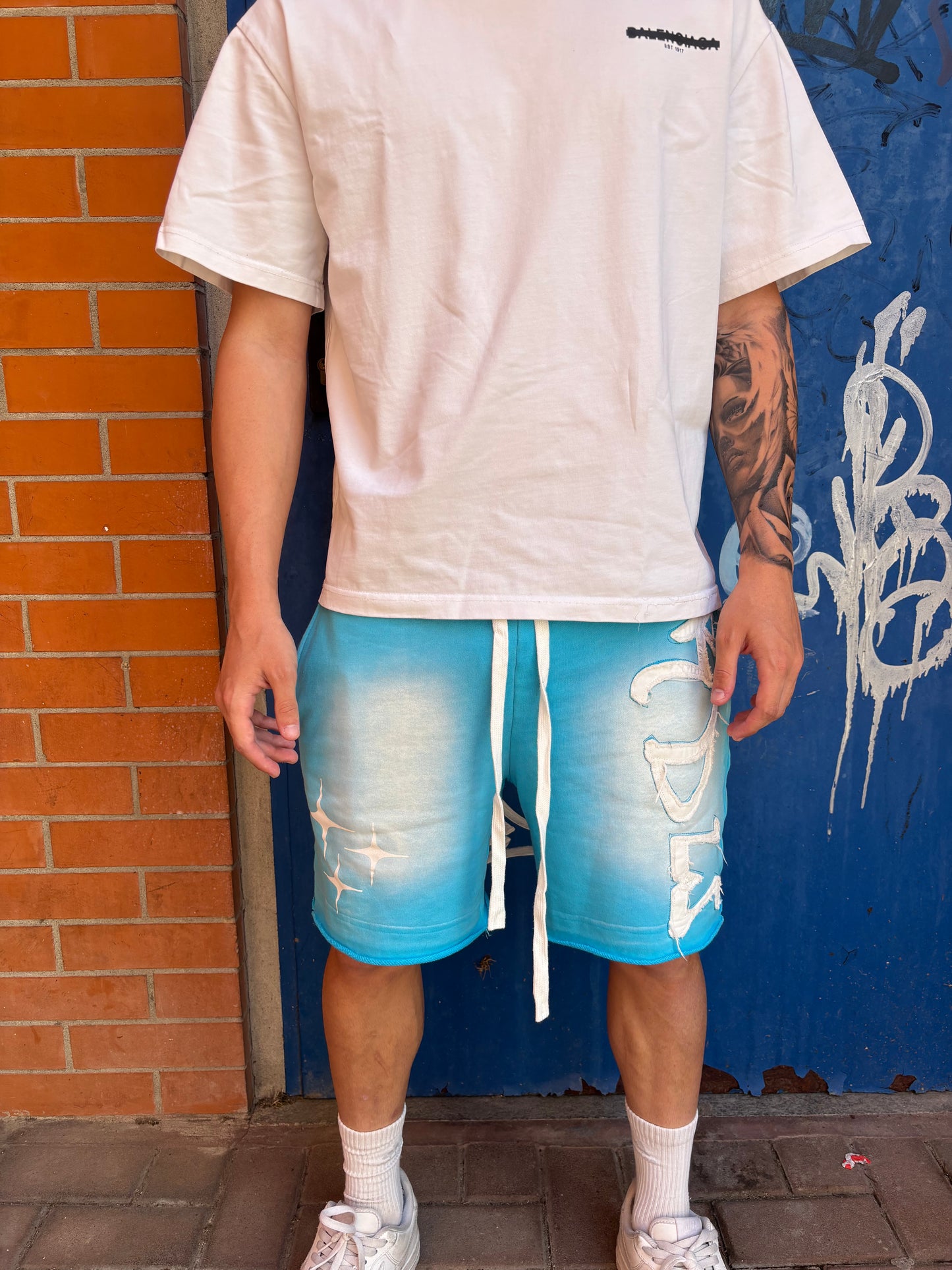 “Money Machine” summer shorts - azzurro